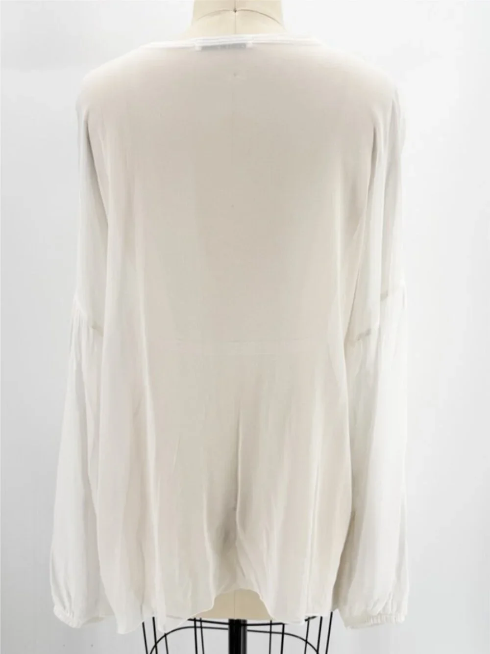 quelques choses SHEER BALLOON-SLEEVE BLOUSE - Picture 6 of 10